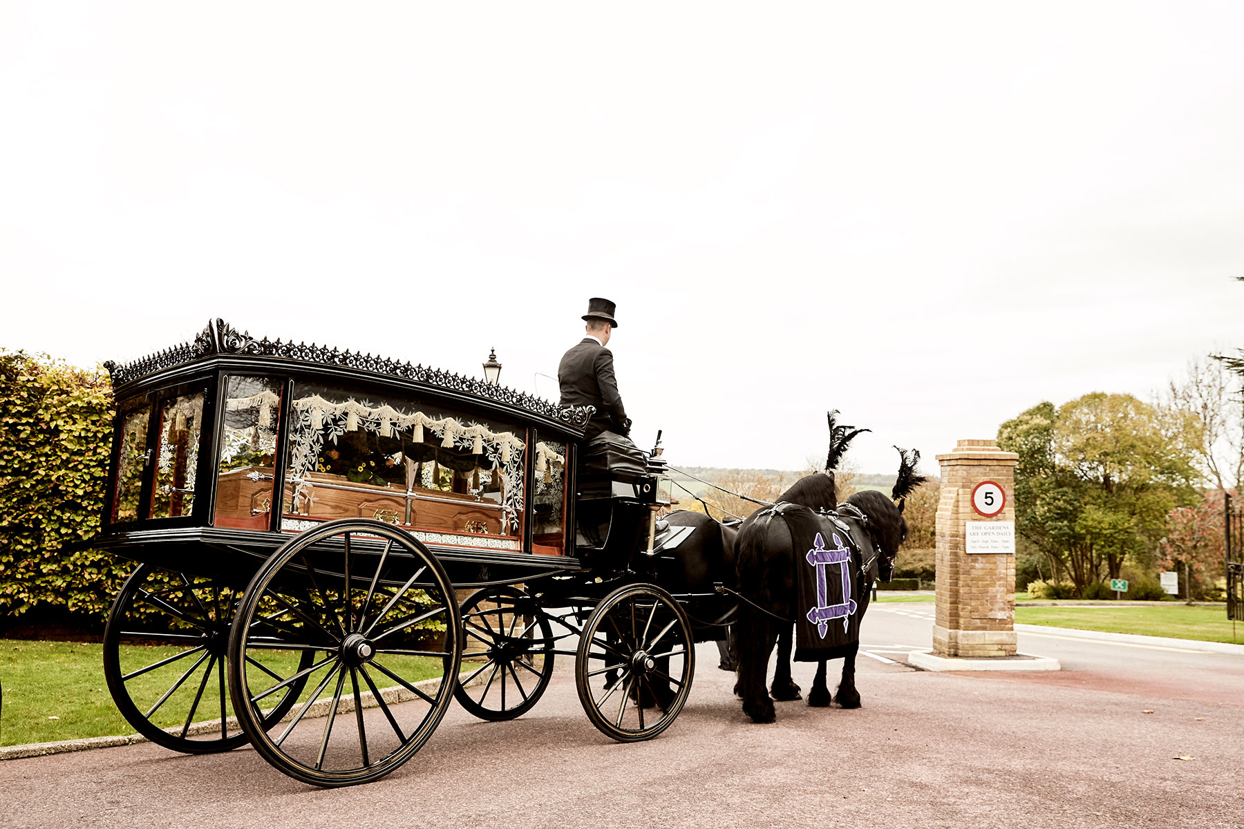 Transport - G W Turner Funeral Directors